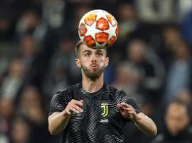Pjanic entrou na lista de convocados da Juventus. AFP