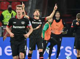 Lucas Alario é destaque do Bayer Leverkusen. AFP