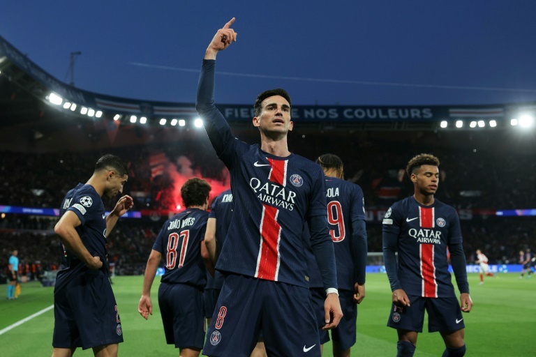 PSG finish off Arsenal to reach Champions League final
