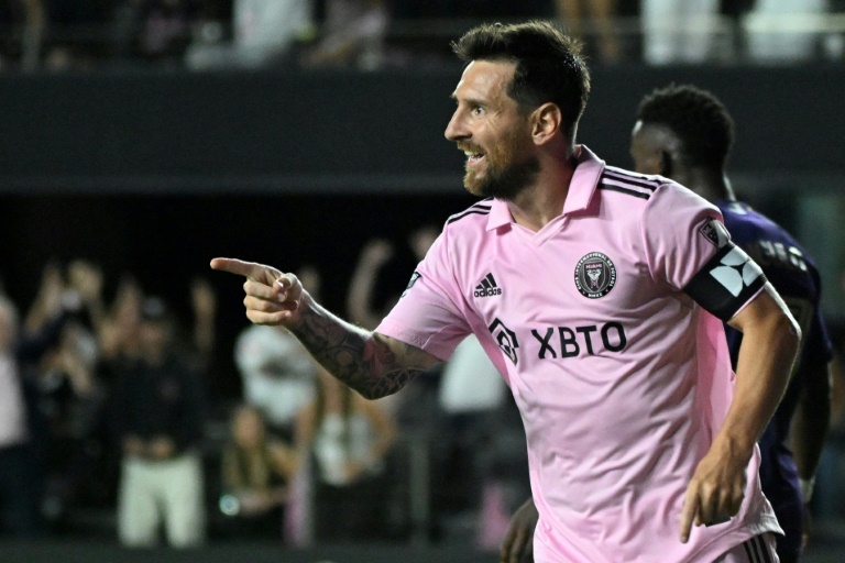 Messi decide el derbi de Florida