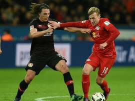 Leverkusen e Leipzig empatam. AFP