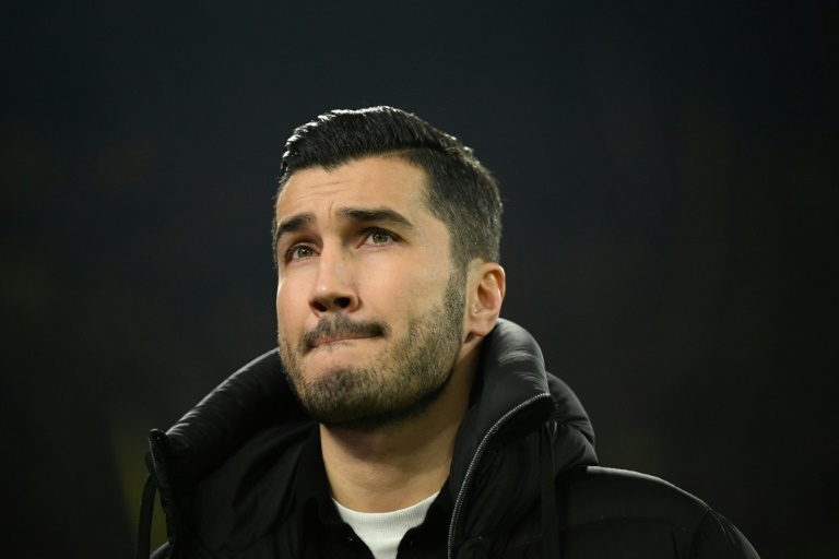 Il Dortmund esonera Nuri Sahin dopo la sconfitta al Dall'Ara