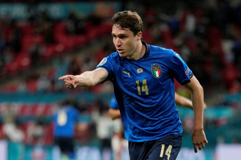 Italianos sofrem, mas se garantem nas quartas de final da Eurocopa. AFP