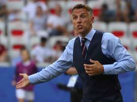 Les Etats-Unis tentent Phil Neville. AFP