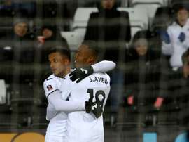 Jordan Ayew abriu o ativo no País de Gales. AFP