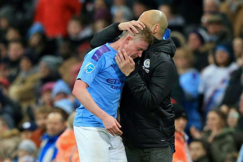 De Bruyne's agent crushes Madrid and Juve's hopes. AFP