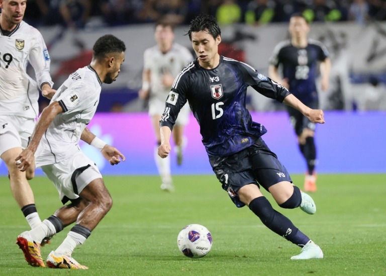 Kamada y Kubo le hacen un 6-0 a Kluivert