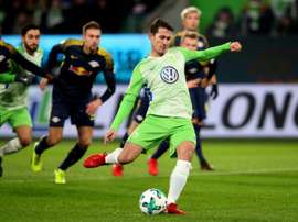 Verhaegh scores from the spot against RB Leipzig. AFP