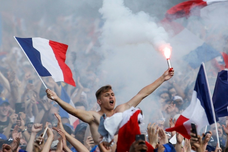 French hope Bastille Day flag-waving will become two-day affair