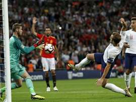 Kane estime qu'il n'y avait pas faute sur De Gea. AFP