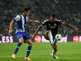 El Chelsea cedería al jugador un año más al Newcastle. AFP
