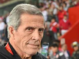 Óscar Tabárez, técnico da Seleção Uruguaia, também foi dispensado. AFP
