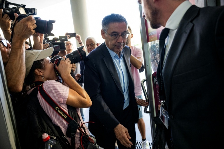 Bartomeu, investigado por cobrar presuntamente comisiones en algunos fichajes