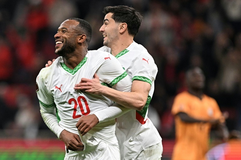 Si es con dos chilenas, mejor