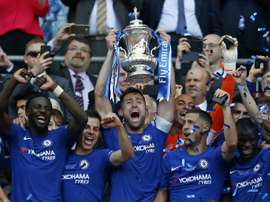 Gary Cahill parle de sa vie sans football. AFP