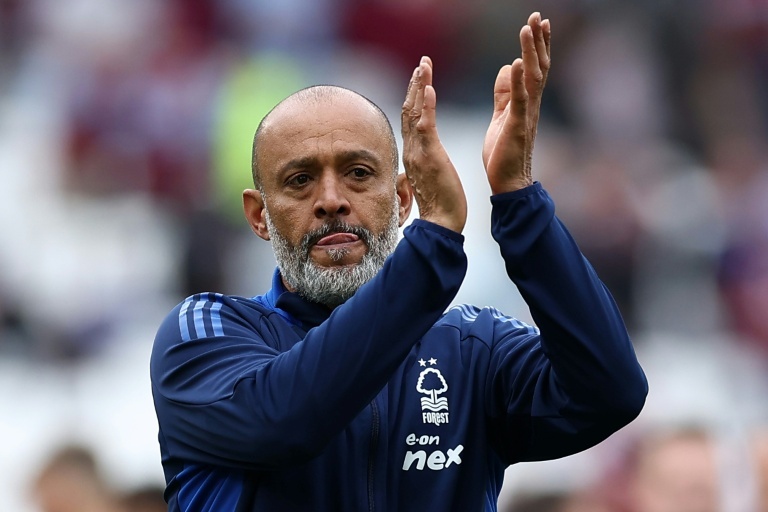 Nuno renueva con el Forest por tres temporadas