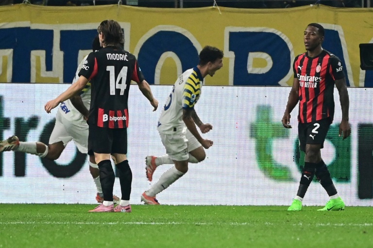 Milan com dúvidas para o Derby