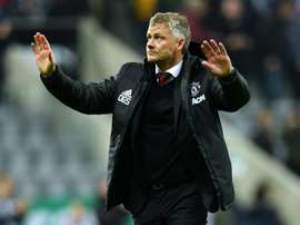 The Prince of Saudi Arabia will try to Manchester United. AFP
