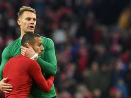 Neuer wants Bayern Munich to keep Liverpool target Alcantara