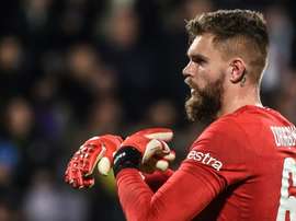 Dragowski single handedly got Fiorentina a point versus Genoa. AFP