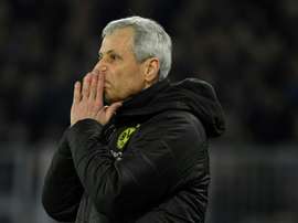 Reus, Hummels defend under-fire Dortmund coach Favre. AFP
