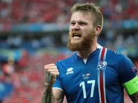 El capitán de Islandia no está asustado ante el partido de la anfitriona. AFP