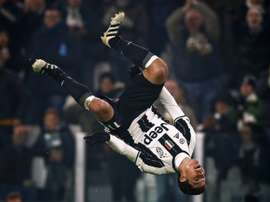 Hernanes pourrait quitter la Juve prochainement. AFP