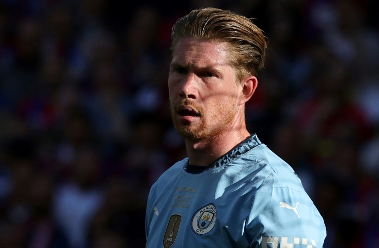 De Bruyne set to decide between Napoli and MLS move