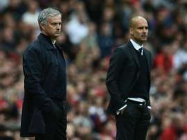 Mourinho e Guardiola, dois dos técnicos mais polêmicos do momento. AFP
