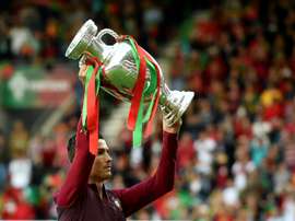 Le trophée le plus important pour CR7. AFP