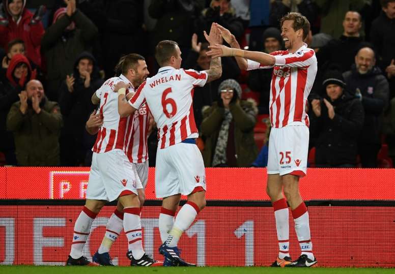 Futebol Chines Quer Peter Crouch Besoccer