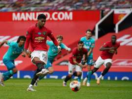Rashford se torna doutor honorário na Universidade de Manchester. AFP