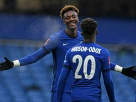 Chelsea en huitièmes de finale de FA Cup grâce à un triplé de Tammy Abraham. afp