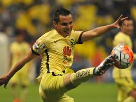 Paul Aguilar of Mexicos Club America FC controls the ball during a CONCACAF Champions League match at the Azteca stadium in Mexico City, on March 2, 2016