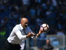 Spalletti quiere reforzar su medular con un jugador del SPAL. AFP