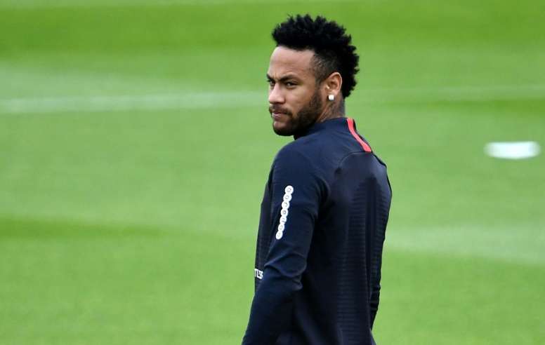 Neymar Speaks About His Distrust Of Barca In The Locker
