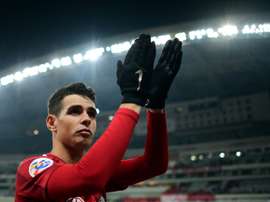 Atualmente, o meia joga na china, pelo Shanghai SIPG. AFP