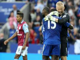 Jeffrey Schlupp podría haber salido del Leicester, pero Ranieri dijo 'no'. AFP