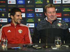 Jordan coach Harry Redknapp and player Hamza Al-Dardour attend a press conference, Sydney. BeSoccer