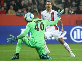 Di Maria, Mbappe guide PSG past nine-man Nice. GOAL