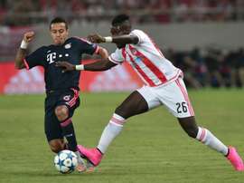 El defensa Arthur Masuaku llegó al West Ham procedente del Olympiakos griego. AFP