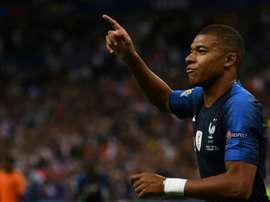 Com 20 anos, Mbappé já está na lista dos maiores artilheiros do PSG. AFP