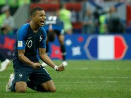 Platini veut voir Mbappé à la Juventus. AFP