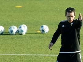 Gary Neville has targeted winning the Cup or the Europa League as one of his prime targets in his short stint as Valencias coach