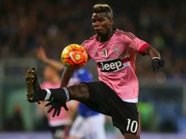 Juventus' midfielder Paul Pogba posts throwback picture with his two brothers. BeSoccer