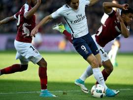 Heroic Matuidi sinks Metz as PSG catch Monaco