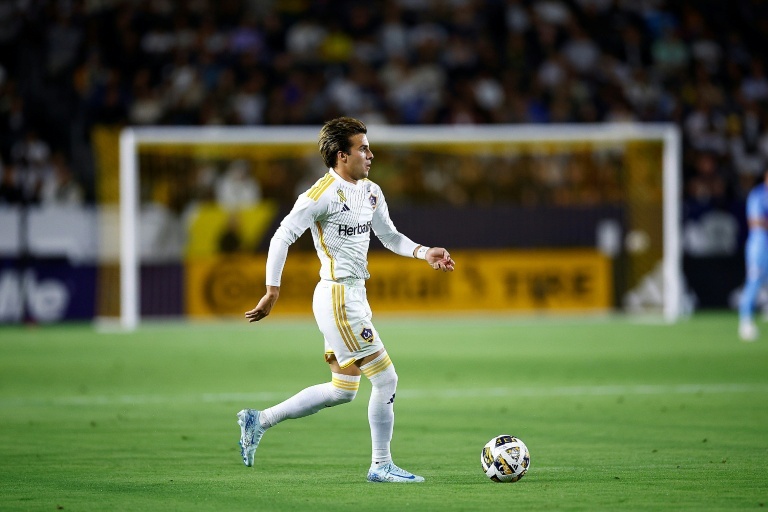 El calvario de Riqui Puig: no volverá a los campos hasta 2027