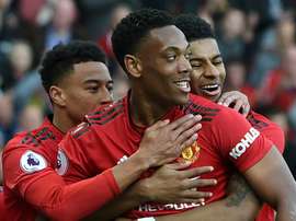 United vence e coloca fogo na briga pela Champions. AFP