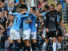 Agüero abrió la lata ante el Burnley. AFP