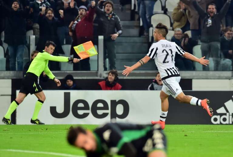 Unbeaten Buffon Goes Past Zoff As Juve Heap Pressure On Napoli Besoccer